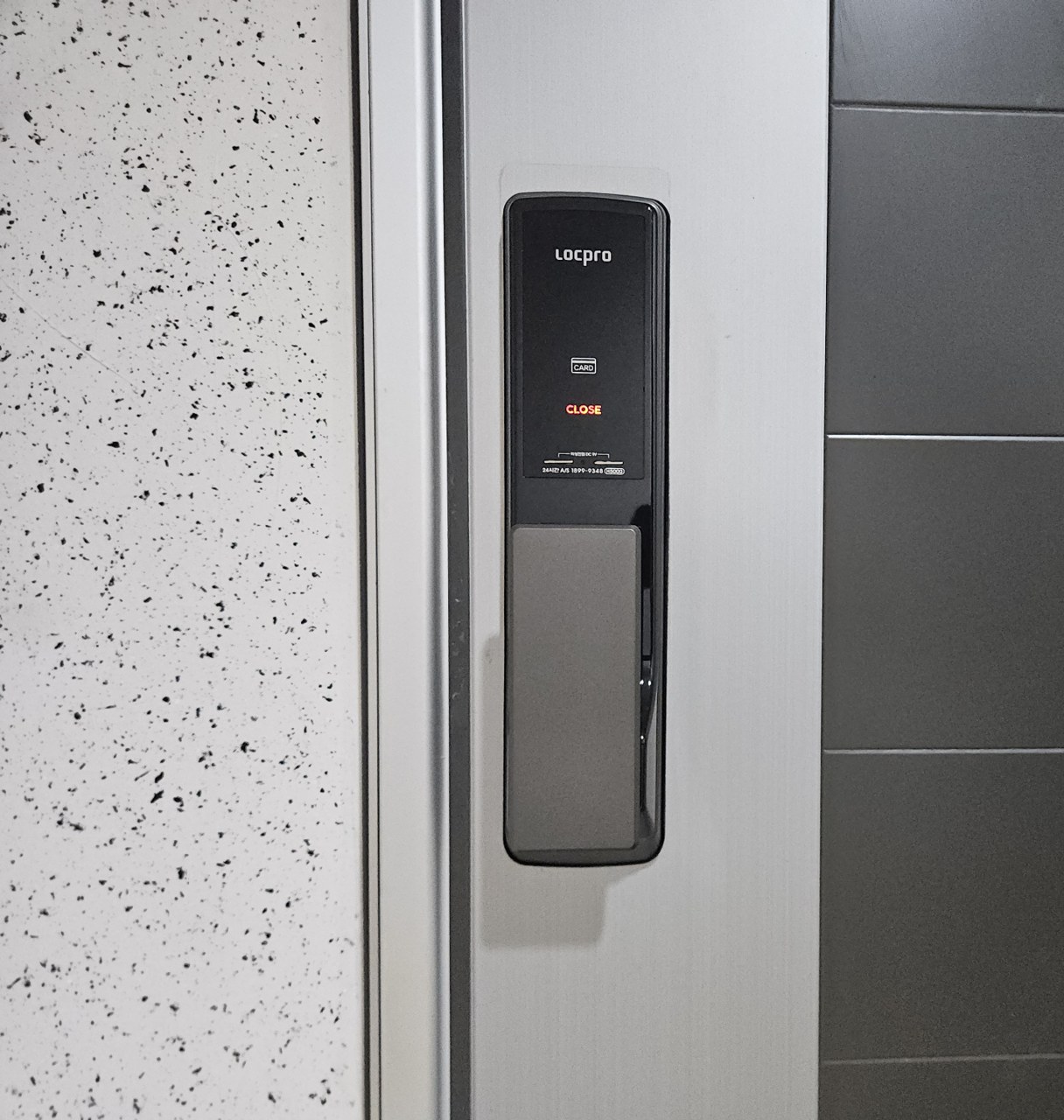 신창도어락 임대 공간 미니주키와 사용자 재설정 참고사진 — 아산 음봉 포스코3차 락프로 H5000S 설치 완료 현장